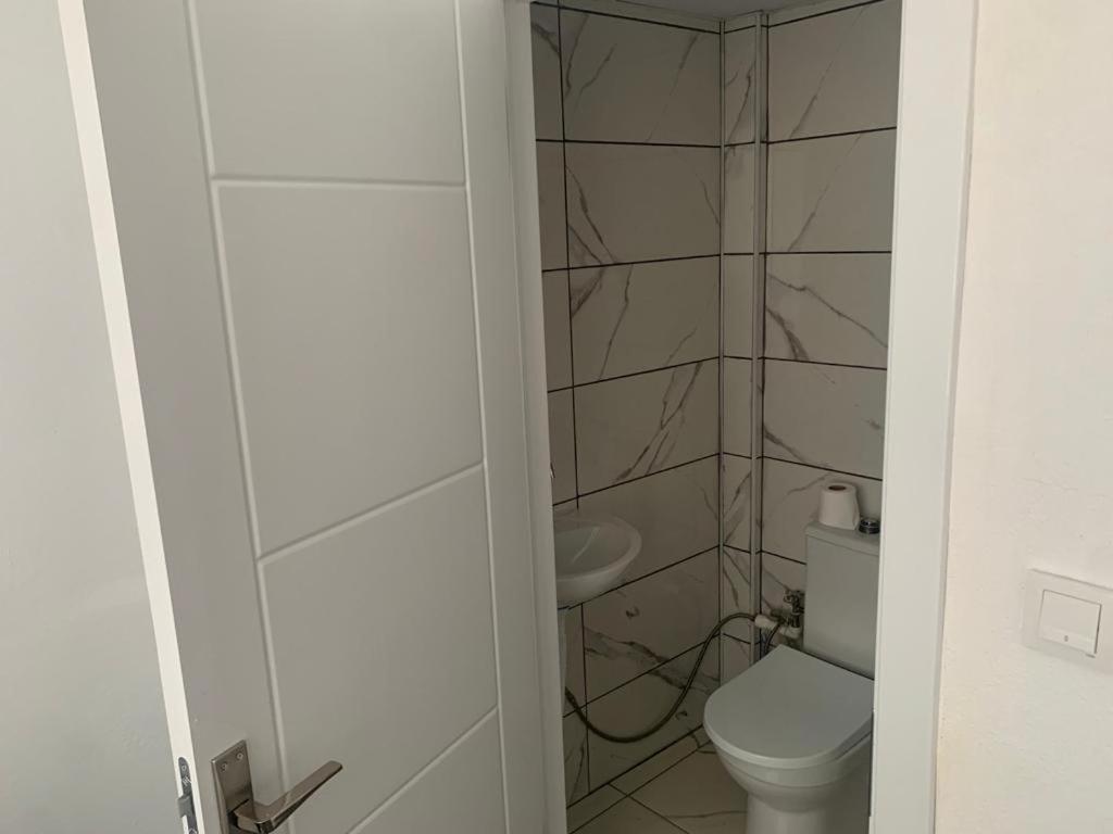 Centre Reach Otel Αδριανούπολη Εξωτερικό φωτογραφία