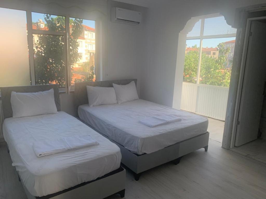 Centre Reach Otel Αδριανούπολη Εξωτερικό φωτογραφία