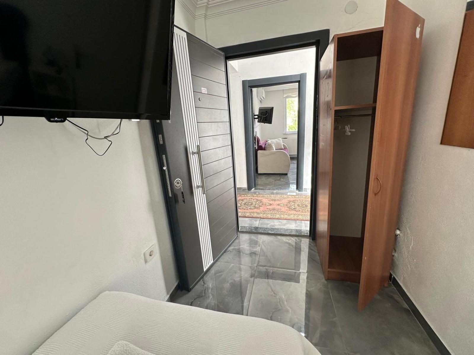 Centre Reach Otel Αδριανούπολη Εξωτερικό φωτογραφία